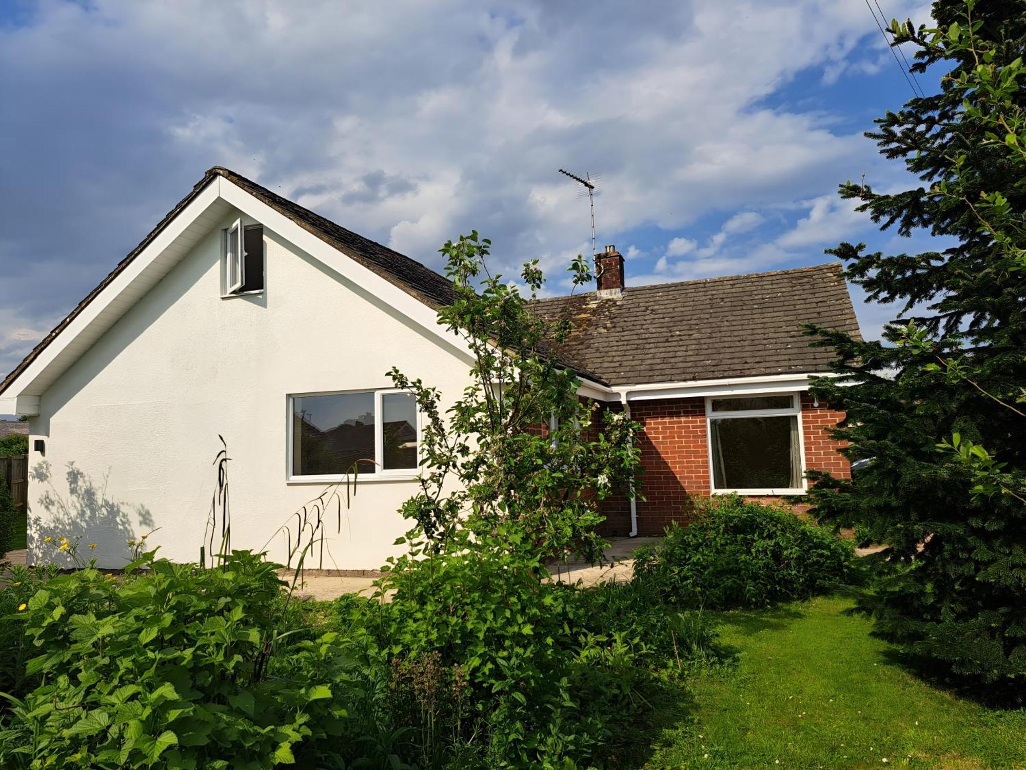 Beautiful 5 Bedroom Bungalow, Sleeps 7, In คาล์น ภายนอก รูปภาพ